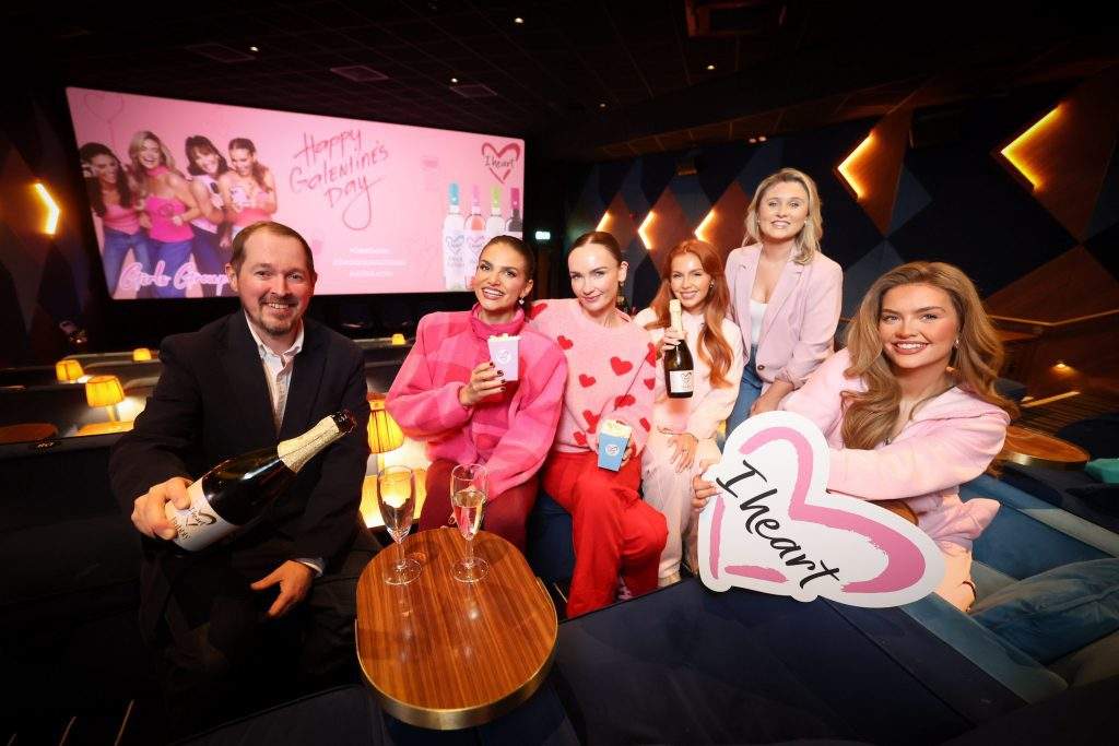 HAPPY GALENTINE’S DAY: Licensed trade customers, local influencers and competition winners from across Northern Ireland were treated to a special I heart Wines ‘Galentine’s’ event at The Avenue Cinema, Belfast, hosted by Craigavon-based drinks distributor United Wines in partnership with The Girls Groupchat Podcast. VIP guests were treated to a celebration of female friendships with I heart Bubbly on arrival, followed by Rosé, Pinot Grigio and Merlot during an exclusive screening of the iconic coming-of-age movie Clueless. I heart Wines offers a range of great tasting wines at reasonable prices, featuring all the most popular wine varieties from around the world. Joining Andrew Hollywood and Olivia McAleenan (second from right) from United Wines for some popcorn washed down with I Heart Bubbly were the Girls Groupchat gang (l-r) Jordan Arnold, Diona Doherty, Shannon Mitchell and Olivia McVeigh.